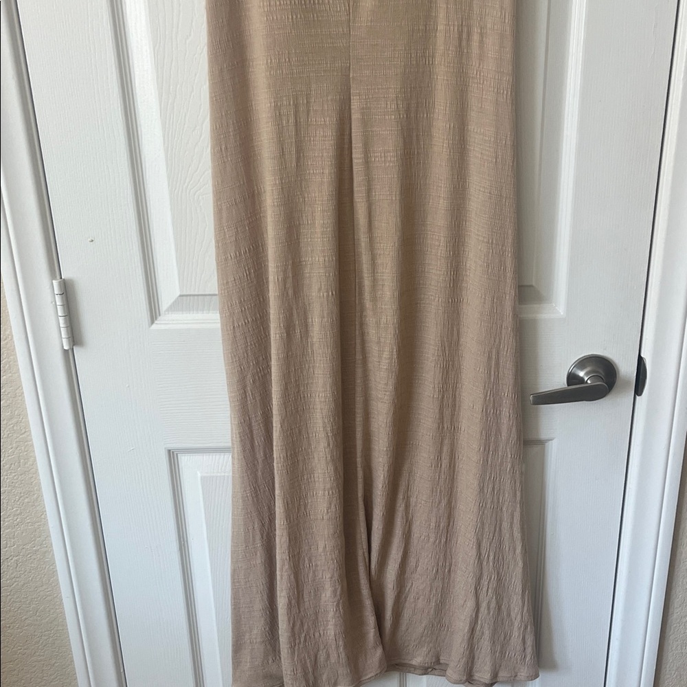 Max Studio Tan Ruched Maxi Dress - Picture 6 of 6